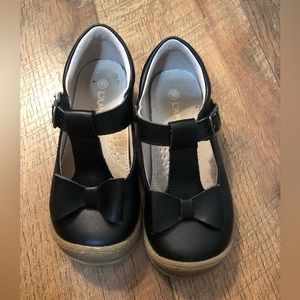 Lamour black bow shoes